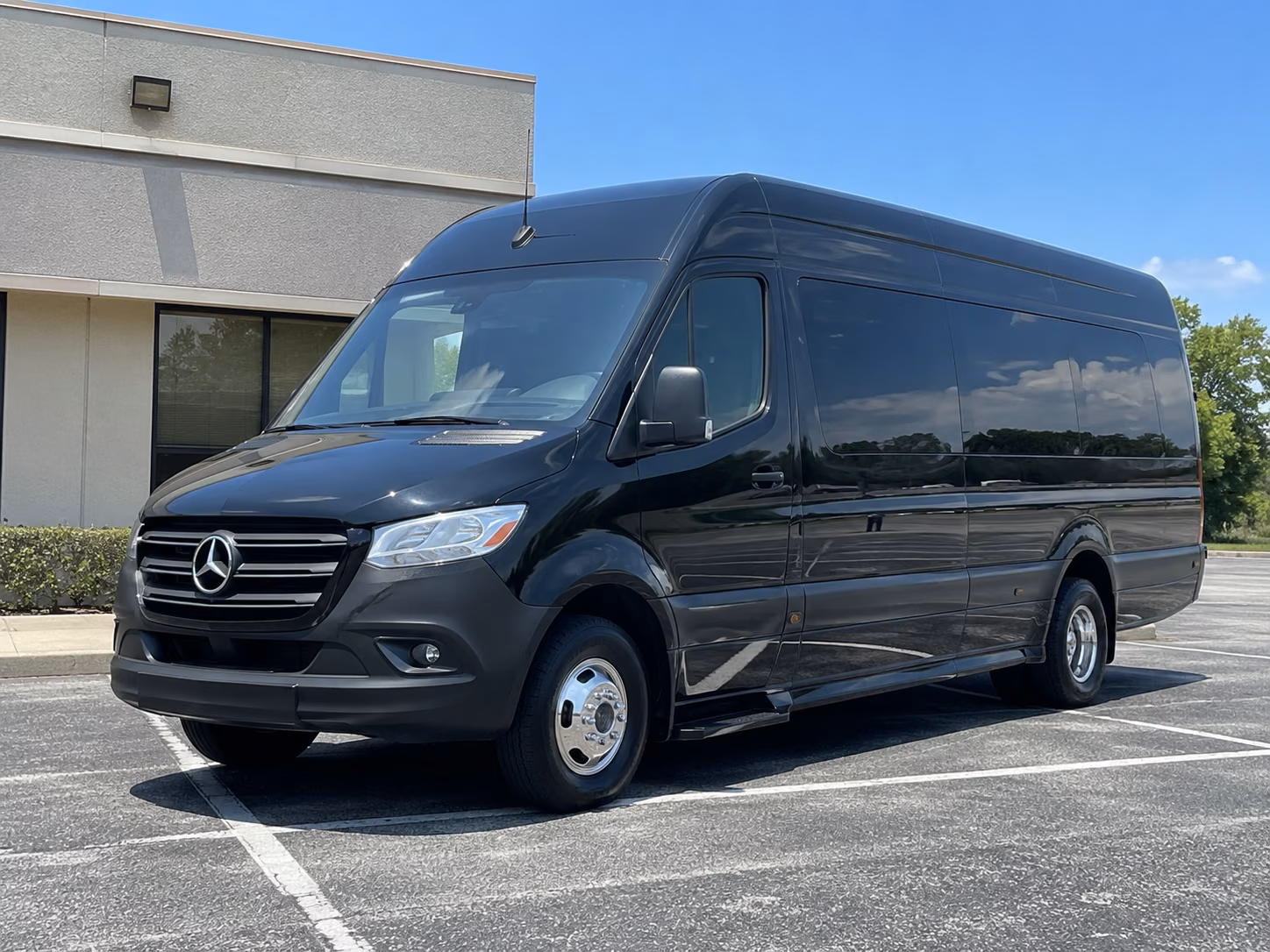 Melbourne Wine Tour & Brewery Transportation